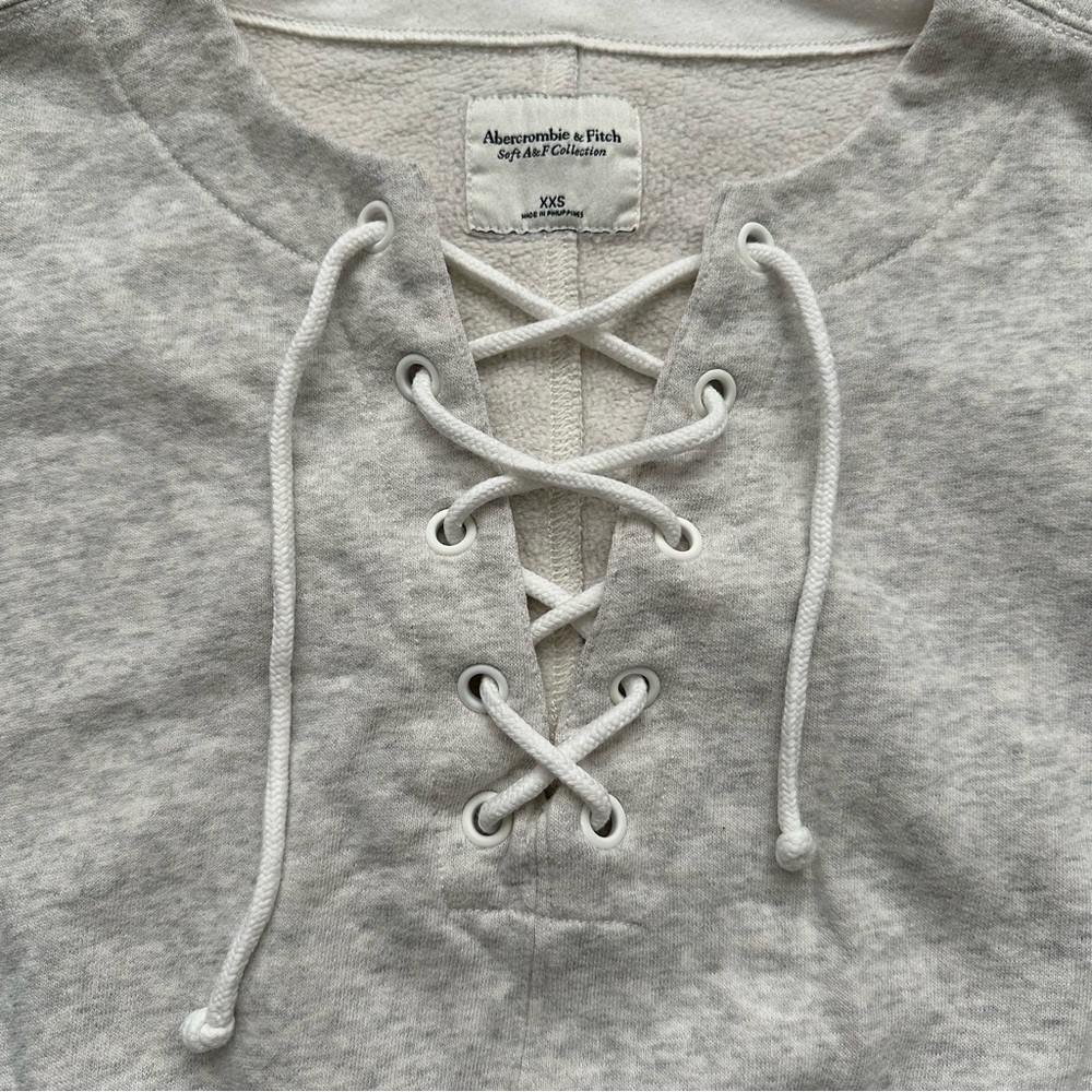 A&F Light Gray Soft Lace Up Front Cropped Long Sleeve Pullover Crew Sweatshirt - Picture 3 of 7